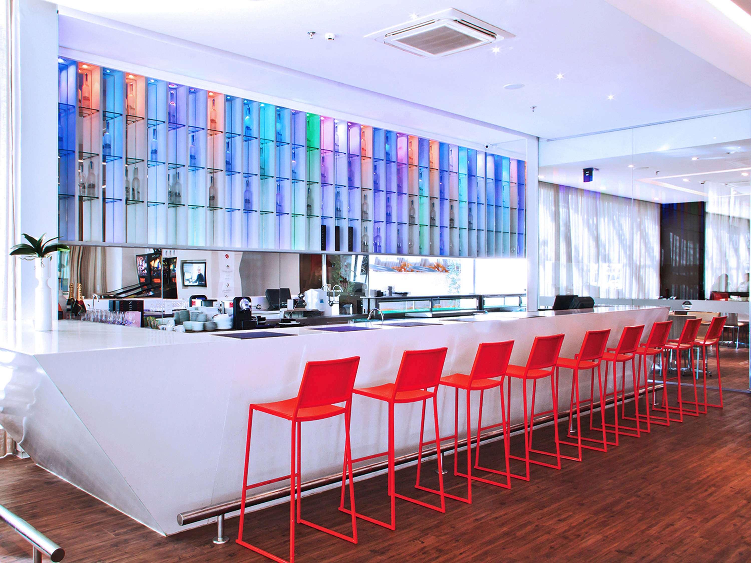 Отель Ibis Styles Brasilia Aeroporto Экстерьер фото