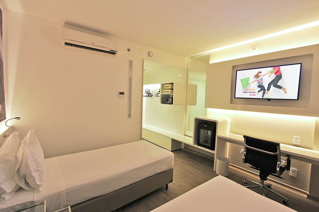Отель Ibis Styles Brasilia Aeroporto Экстерьер фото